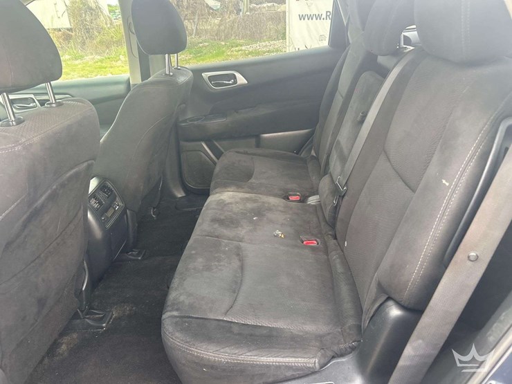 2015-nissan-pathfinder-image-20