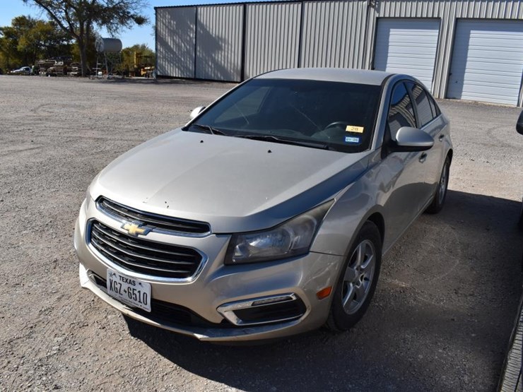 2016-chevrolet-cruze-lt-car-(vin-#-1g1pe5sb4g7101631)-(showing-appx-80,352-image-1