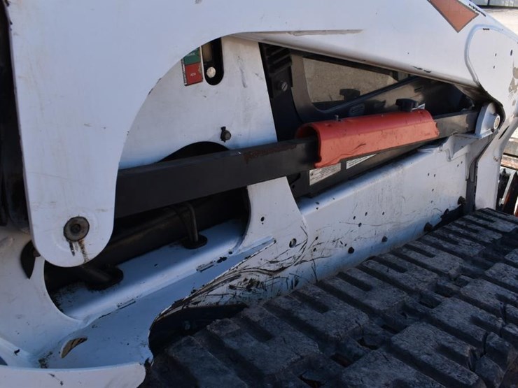 bobcat-t770-image-12