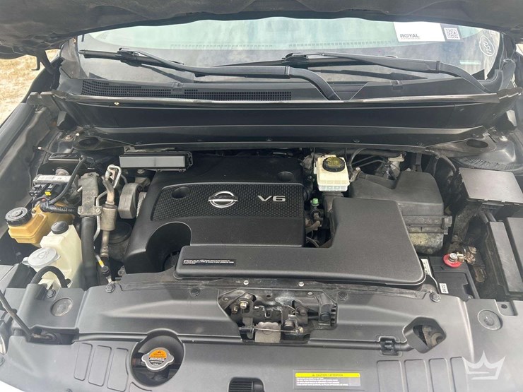 2015-nissan-pathfinder-image-6