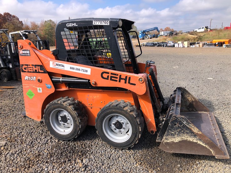 2019-gehl-r105-image-4