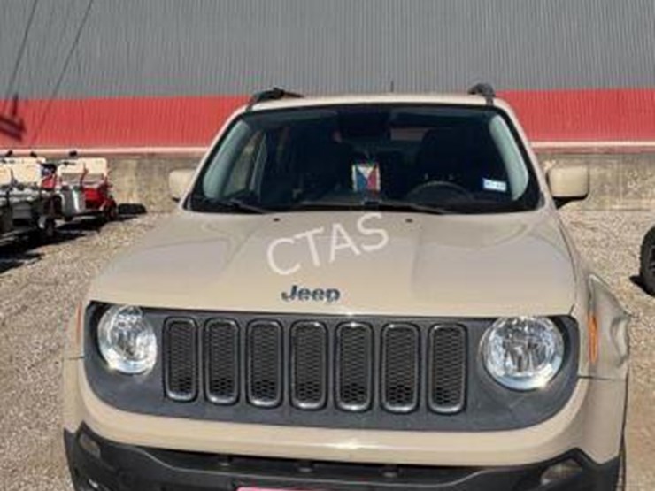 2015-jeep-renegade-image-4