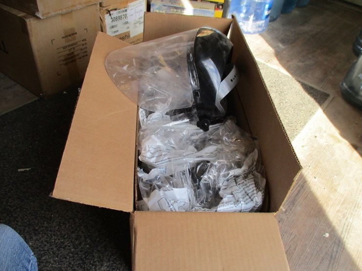 new-unused-5-piece-bullard-face-shields-image-2