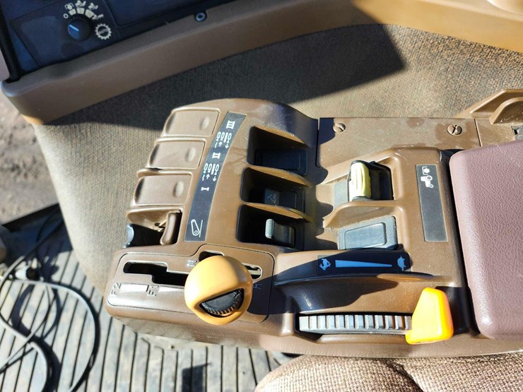 2007-john-deere-8430-image-50