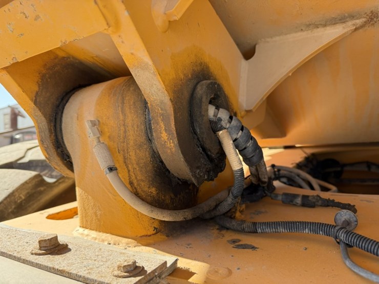 2020-volvo-a45g-image-38