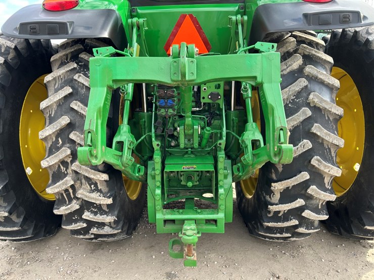 2014-john-deere-8270r-image-69