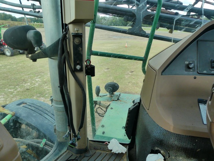 2004-john-deere-4720-image-16