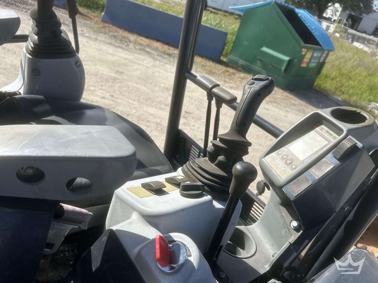 2018-deere-30g-image-12