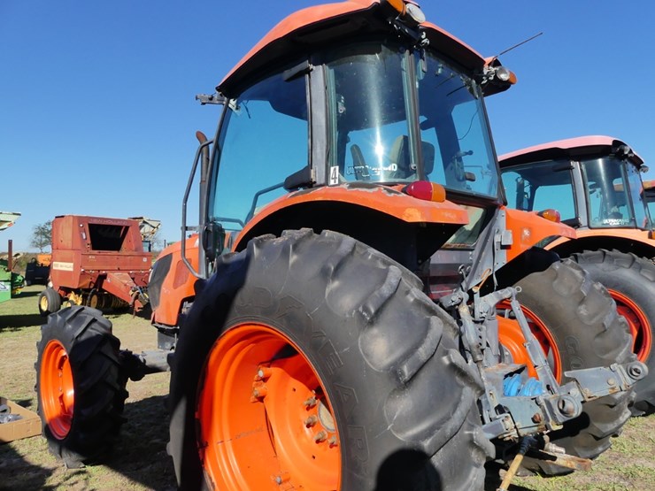 2014-kubota-m8560d-image-4