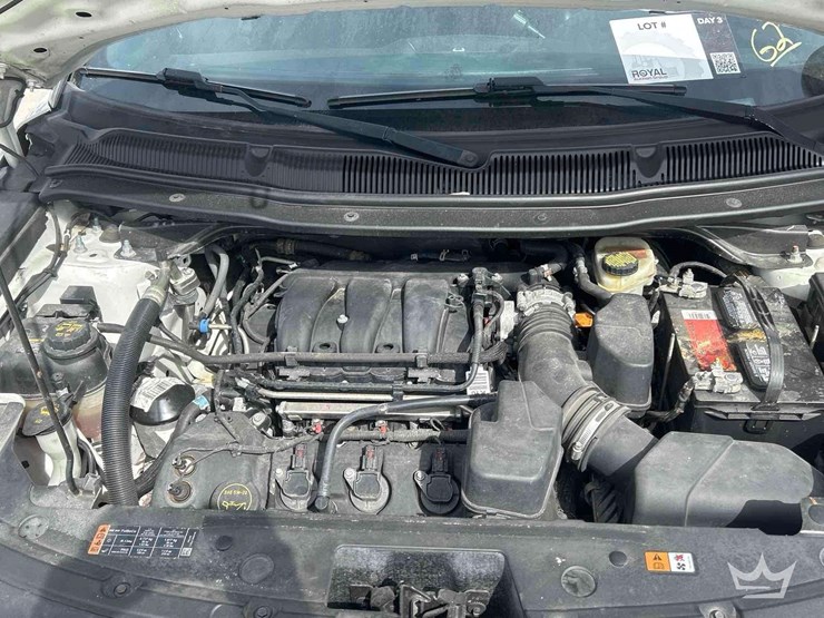 2017-ford-explorer-image-35