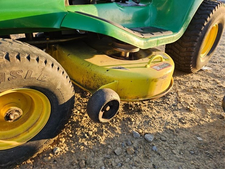 john-deere-lt150-image-12