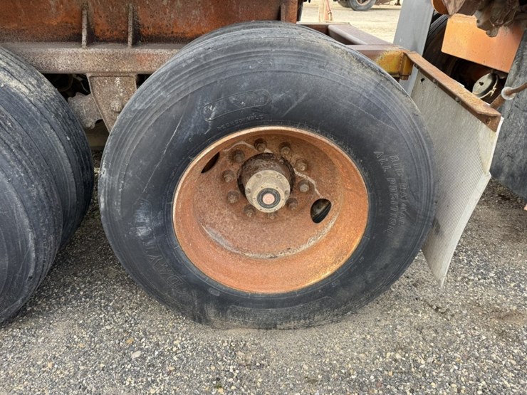 cedarapids-5x16-image-88