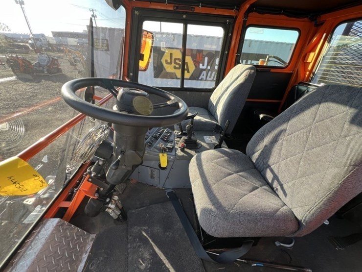 2000-tucker-terra-2000-sno-cat-image-21