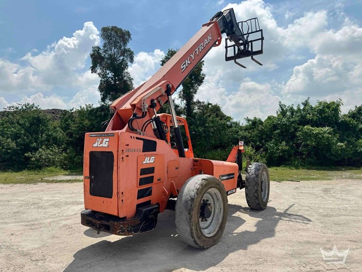 2017-sky-trak-6036-image-4