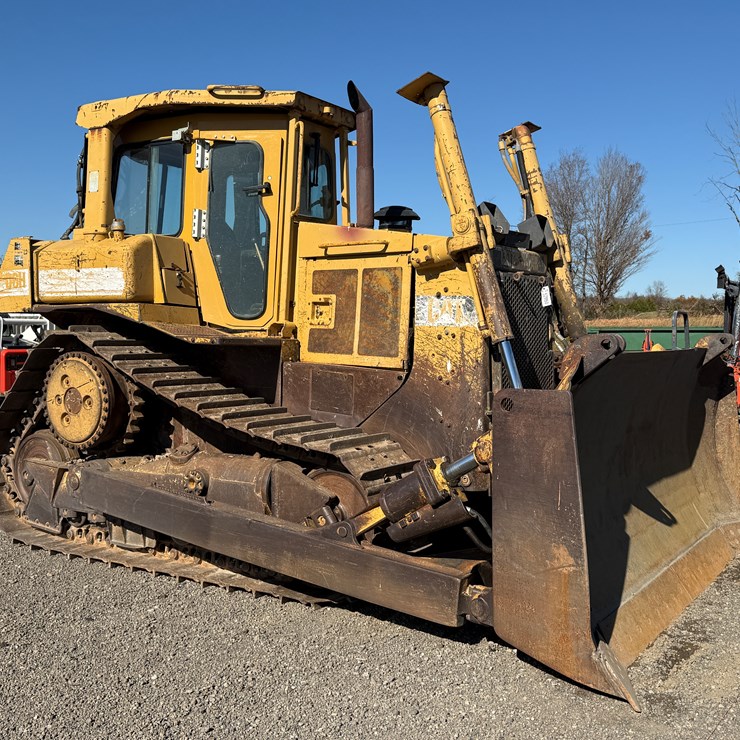 CATERPILLAR D6H XL