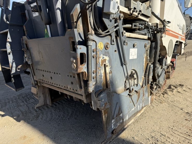2009-wirtgen-w120f-image-40