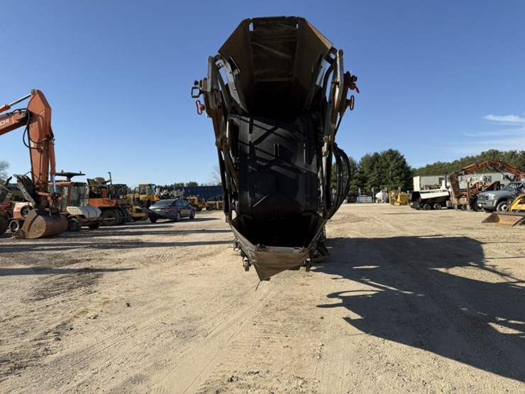 2009-wirtgen-w120f-image-8