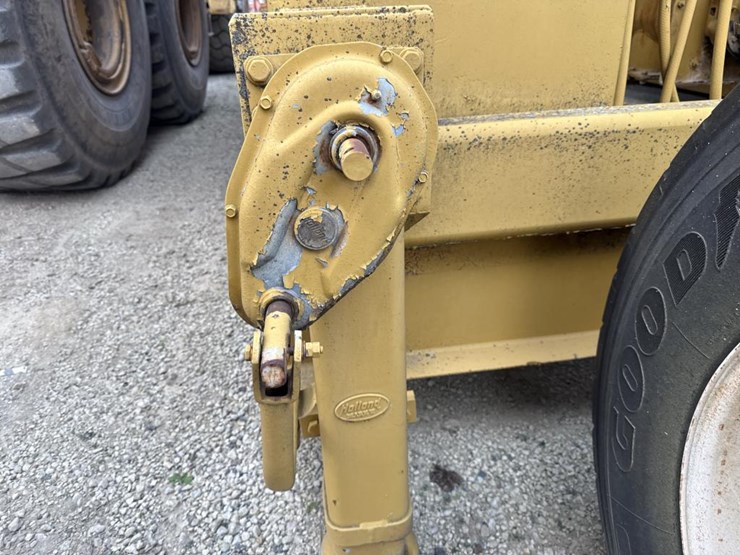 #1876-•-towable-reject-dumpster-image-27