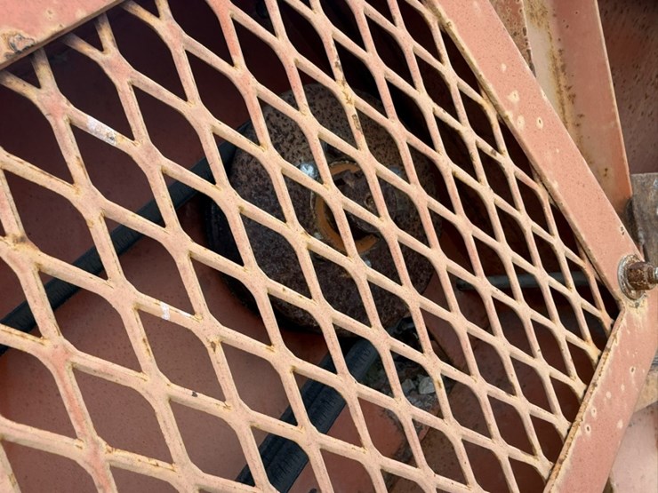 #1930-•-diester-6x24-screener-image-68