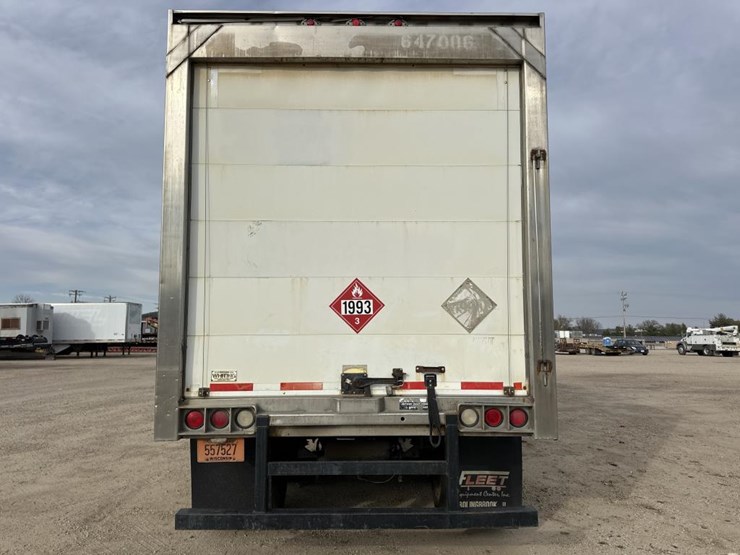 caterpillar-365-kw-image-4