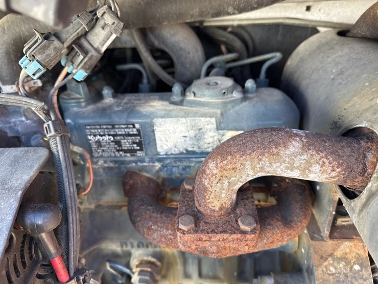 2015-bobcat-s70-image-23