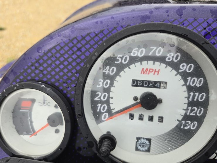 #5941-•-ski-doo-583-snowmobile--**for-parts-only**-image-6