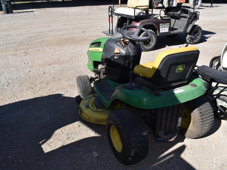 john-deere-125-image-3