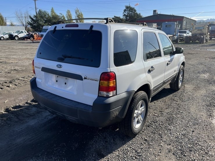 2006-ford-escape-hybrid-image-4