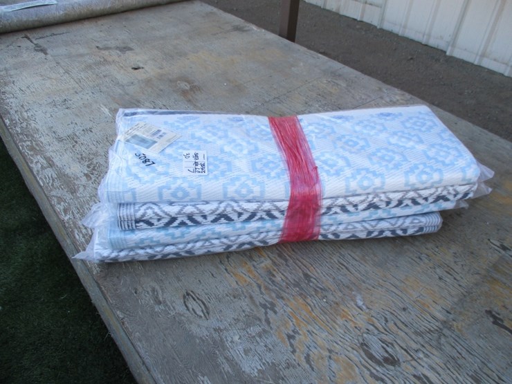 lot-of-new-unused-6'-x-9'-outdoor-rug/mats,-image-1