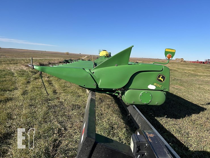 2012-john-deere-612c-image-10