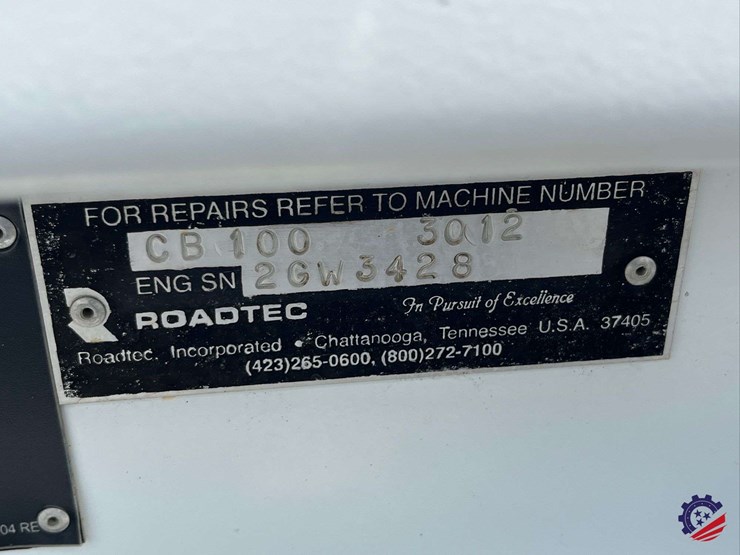 roadtec-cb100-sweeper-conveyor-image-54