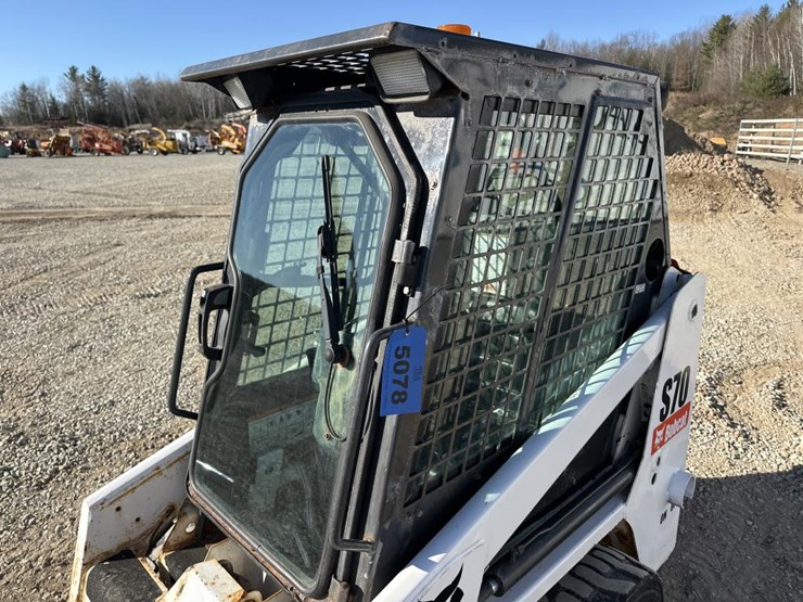 2015-bobcat-s70-image-18