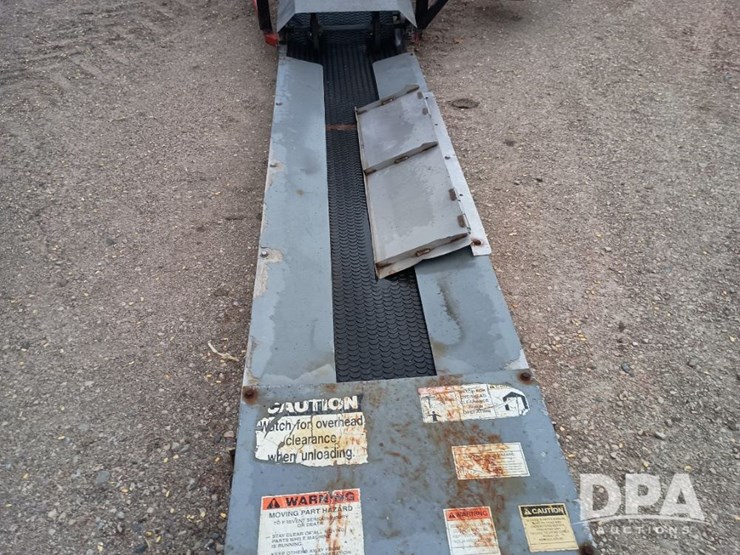 2009-doyle-field-loader-(pd5341)-image-7