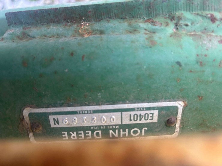 john-deere-400-image-6