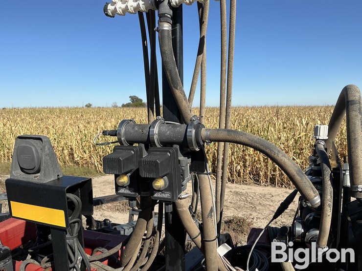 case-ih-5300-image-13