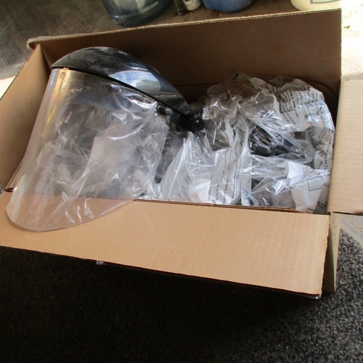 New Unused 5-Piece Bullard Face Shields