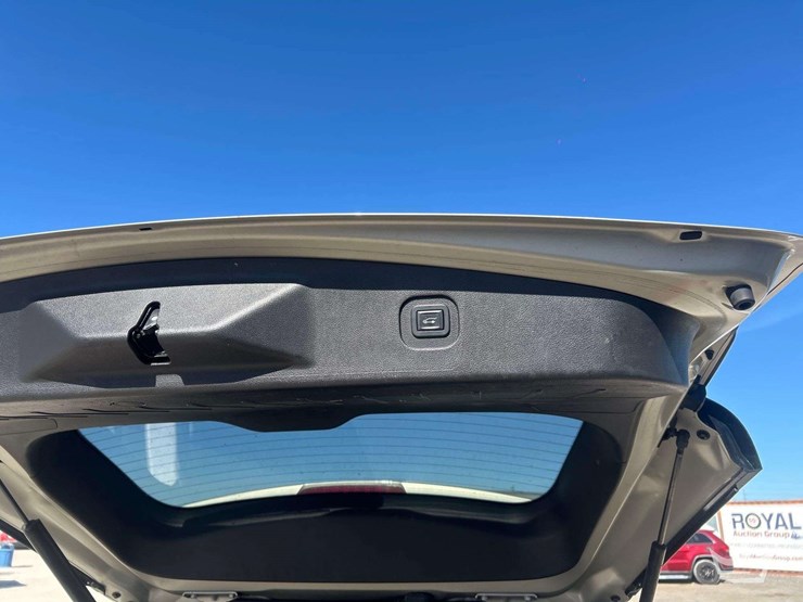 2014-gmc-terrain-suv-image-32