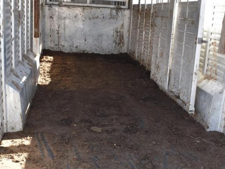 6'-8"-x-20'-4-star-aluminum-gooseneck-livestock-trailer-(vin-#-1s9s20202l01-image-4