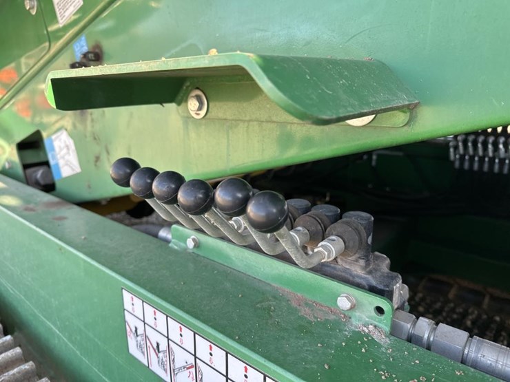 2021-mccloskey-r155-image-64