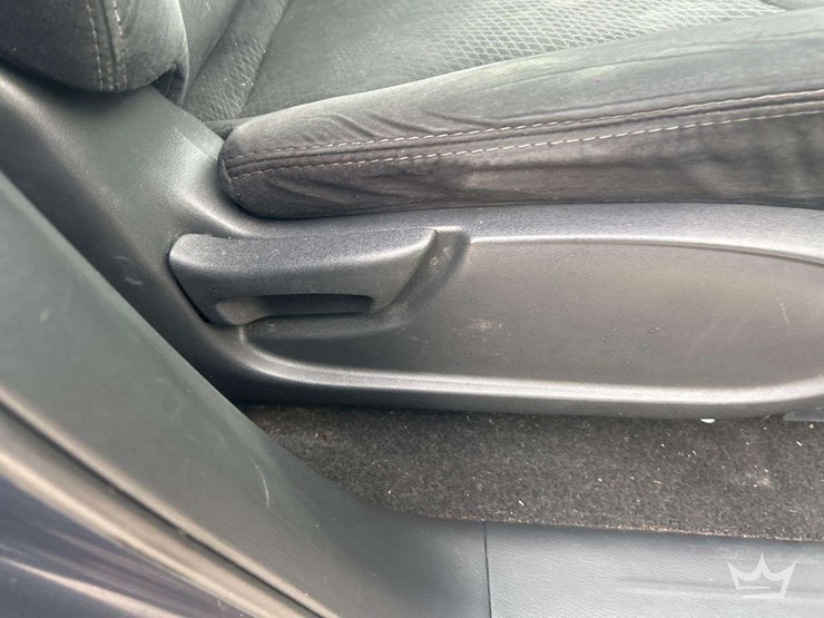 2015-nissan-pathfinder-image-28