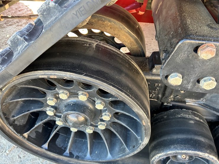 2013-case-ih-steiger-550-image-52