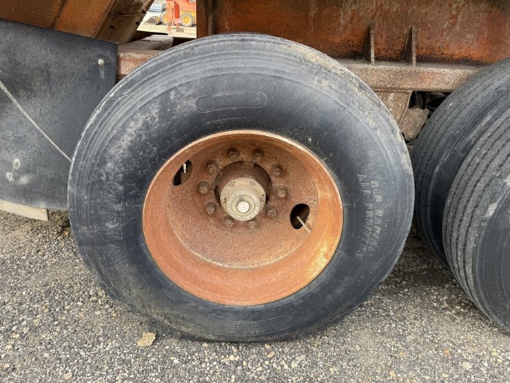 cedarapids-5x16-image-86