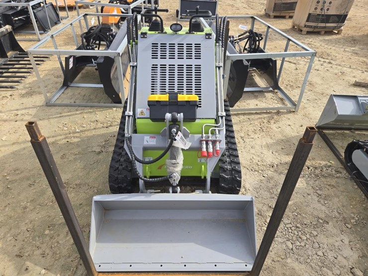 #6013-•-new-landhero-mini-skid-steer-loader-w/-tracks-image-2