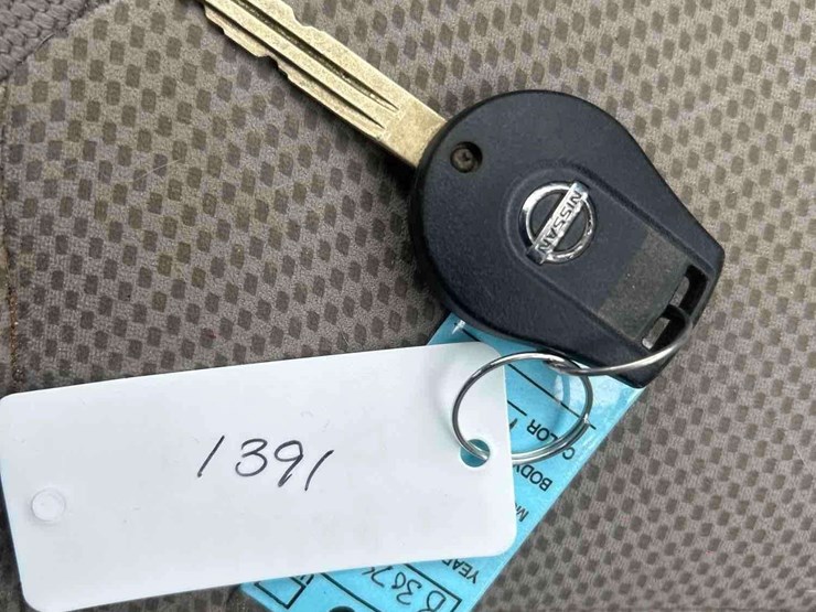 2013-nissan-rogue-image-34