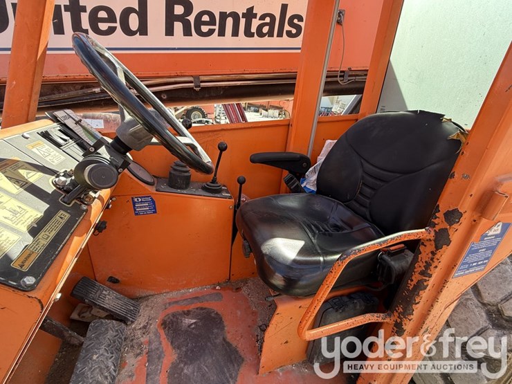 2014-sky-trak-10054-image-5