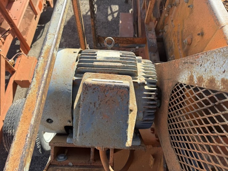 #1931-•-hewitt-robbins-intermediate-crusher-image-60