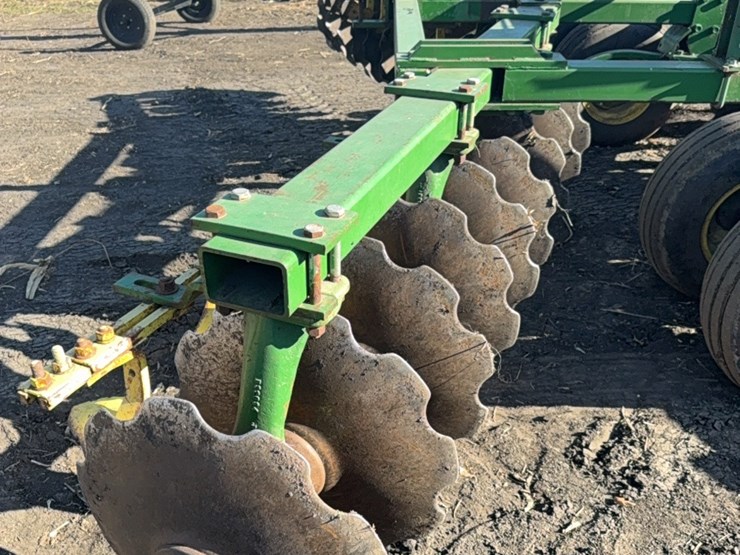 john-deere-1630-image-4