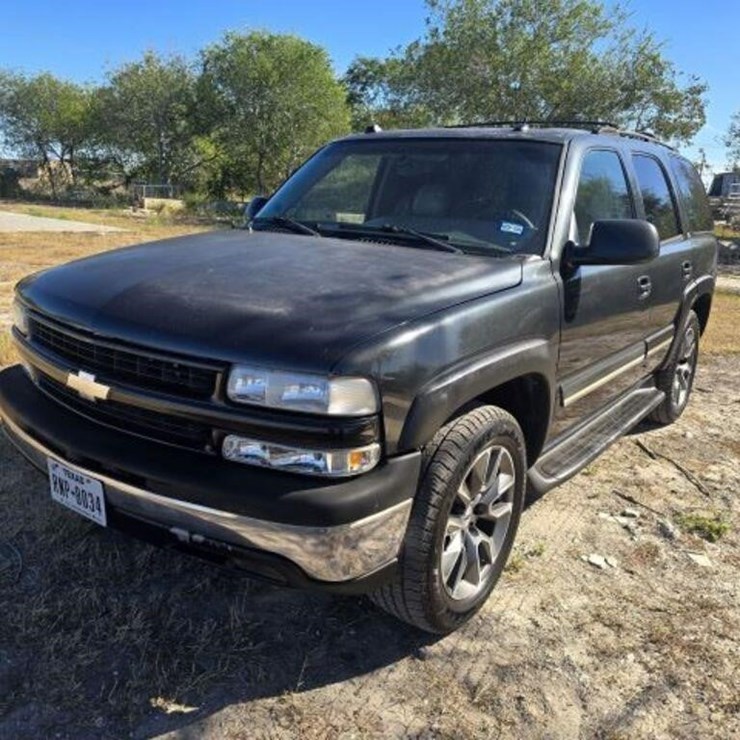 2004 Chev Tahoe 1GNEC13Z74R243388