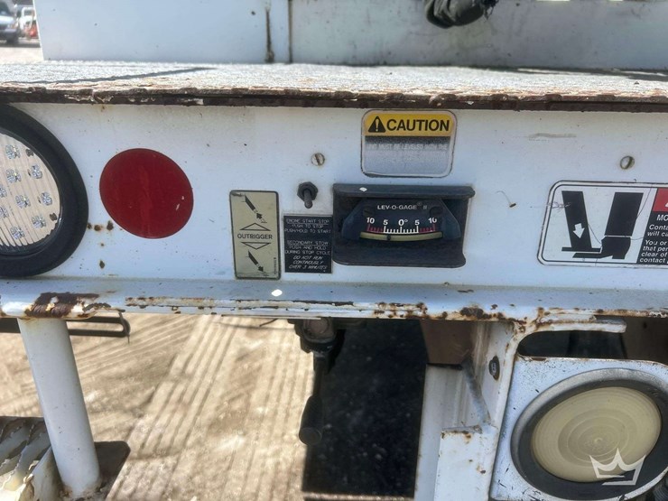 2006-international-durastar-4300-image-35