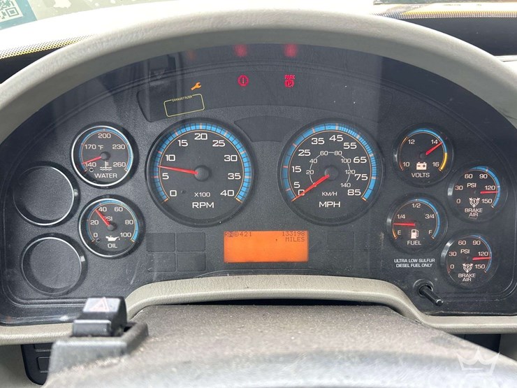 2013-international-durastar-4300-image-20